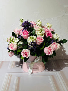 Diseño floral en caja REF 004